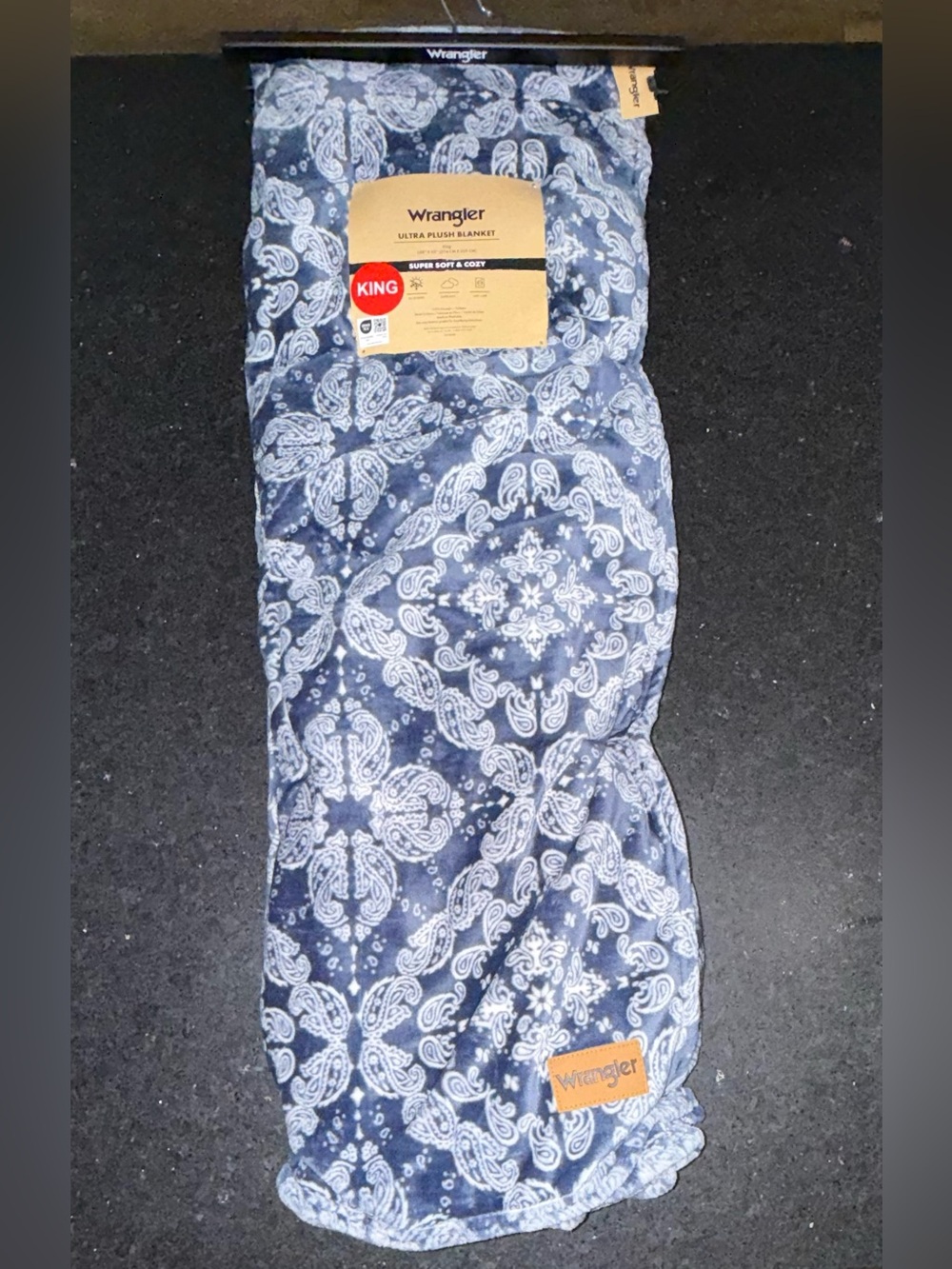 NEW Wrangler KING ULTRA PLUSH 108x90” BLUE WHITE PAISLEY THROW BLANKET SOOO SOFT
